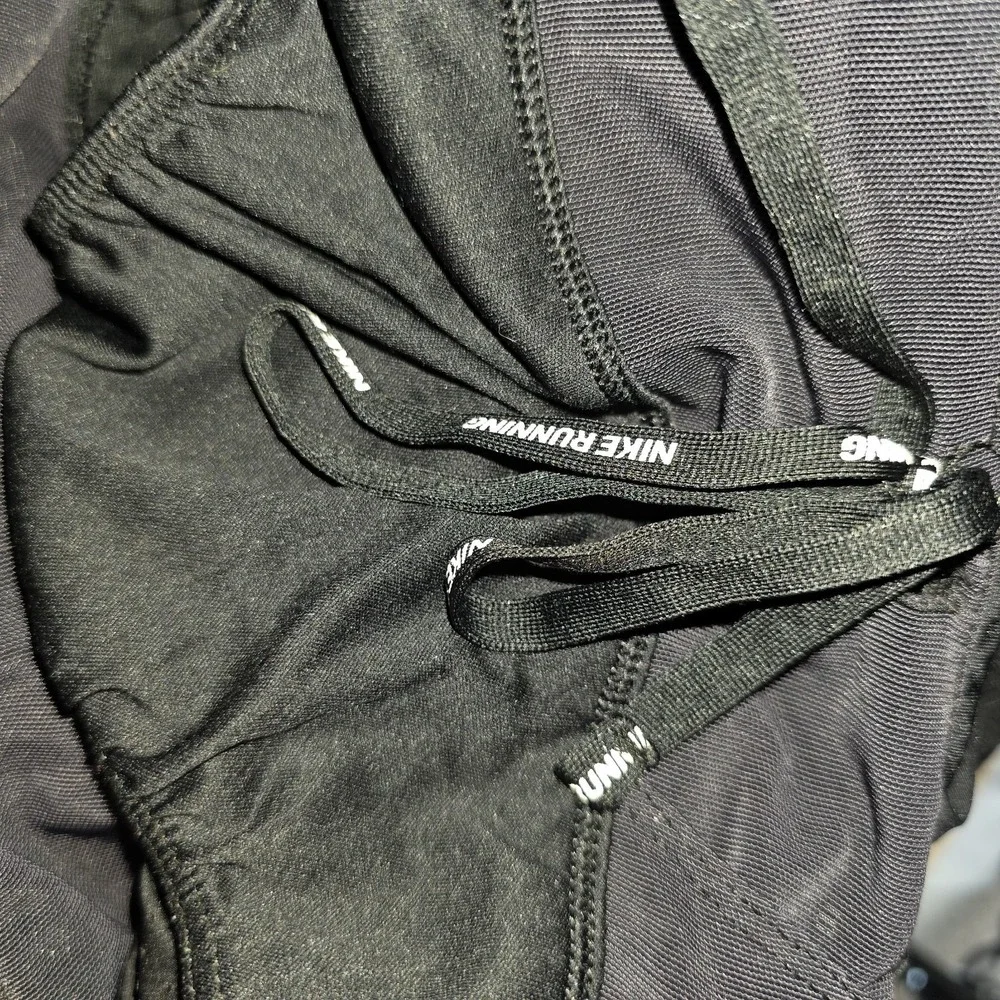 Nike Black running Shorts lined zip pocket medium gym yoga womens